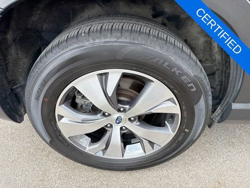 Certified 2024 Subaru Ascent Premium w/ Convenience Package AWD/4WD image 35