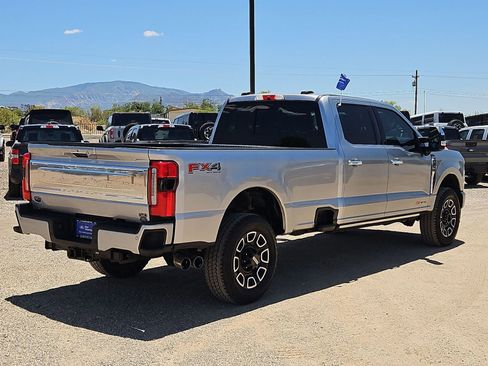 Certified 2024 Ford F350 Platinum w/ FX4 Off-Road Package AWD/4WD image 5