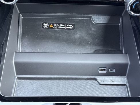 New 2025 Chevrolet Suburban Premier RWD image 61