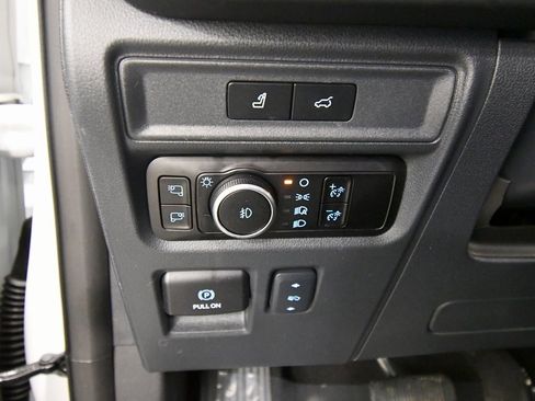 Used 2024 Ford Expedition Max Platinum image 20