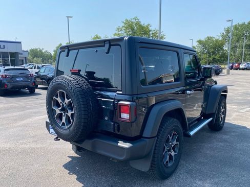 Used 2023 Jeep Wrangler Sport AWD/4WD image 7