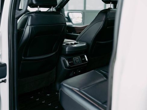 Used 2023 Ford F150 Lariat w/ Equipment Group 502A High image 12