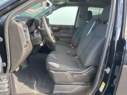 Used 2021 Chevrolet Silverado 1500 Custom AWD/4WD image 12