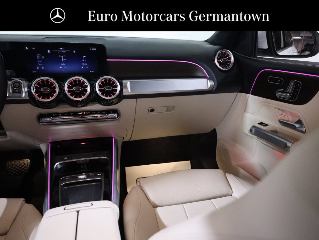 Used 2026 Mercedes-Benz GLB 250 4MATIC image 38