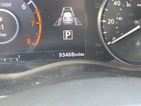 Used 2022 Nissan Kicks SV image 33