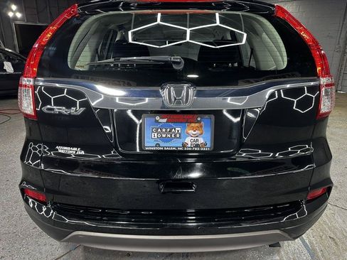Used 2016 Honda CR-V LX image 5