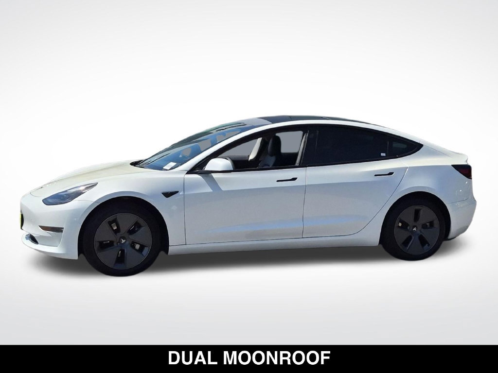 Used 2022 Tesla Model 3 Long Range AWD/4WD image 5