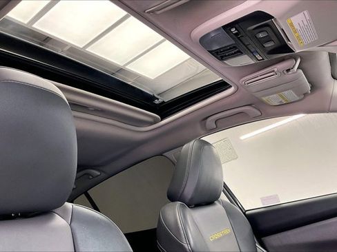 Used 2021 Subaru Crosstrek 2.5i Sport w/ Moonroof Package image 24