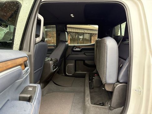 Used 2022 Chevrolet Silverado 1500 High Country w/ Technology Package image 52