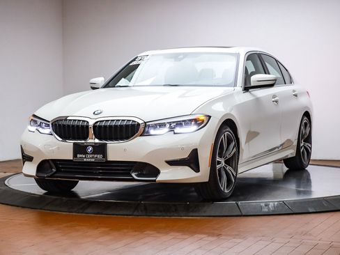 Certified 2022 BMW 330i Sedan w/ Premium Package 2 image 1