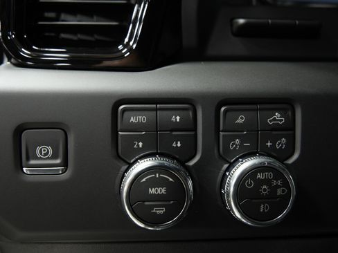 New 2026 GMC Sierra 1500 AT4X image 24