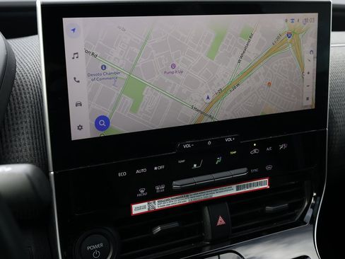 Used 2024 Toyota bZ4X XLE image 21