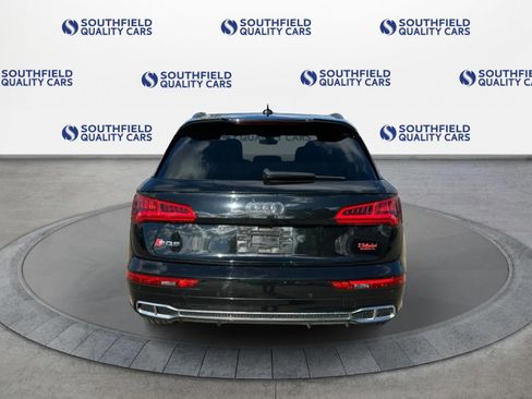 Used 2019 Audi SQ5 Premium Plus w/ Premium Plus Package AWD/4WD image 5