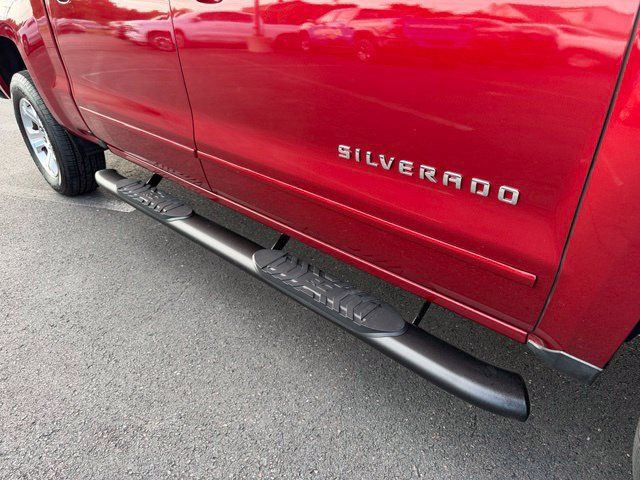 Used 2018 Chevrolet Silverado 1500 LT w/ All Star Edition AWD/4WD image 15