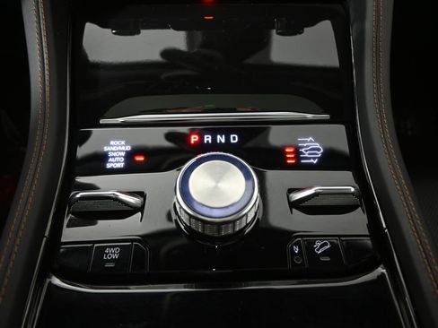 Used 2021 Jeep Grand Cherokee L Summit image 37