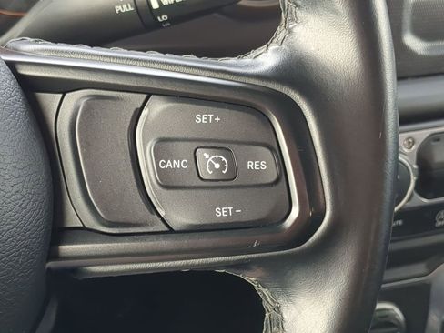 Used 2021 Jeep Wrangler Willys image 18