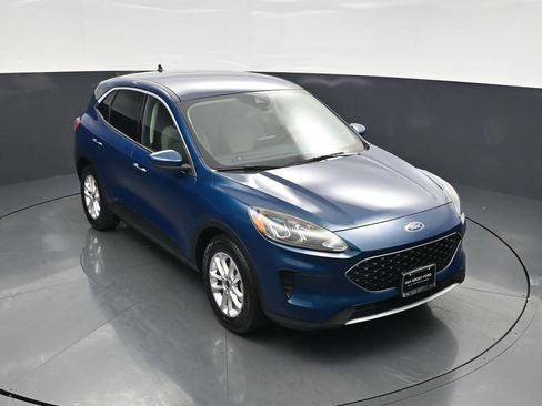 Used 2020 Ford Escape SE FWD image 36