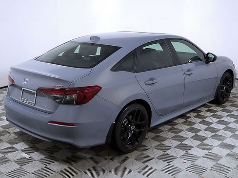 Used 2025 Honda Civic Sport image 7