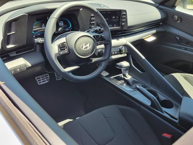 New 2026 Hyundai Elantra Sport FWD image 5