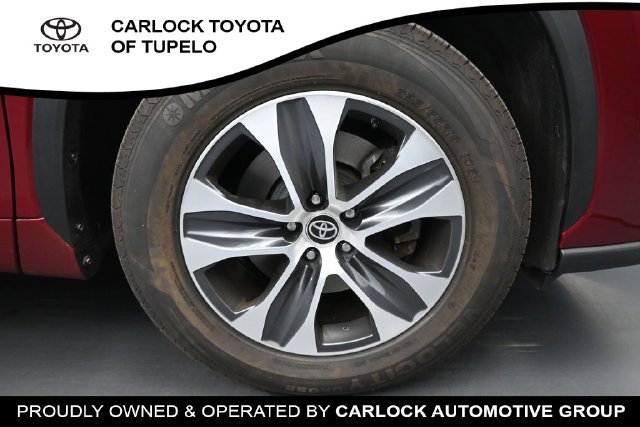 Used 2023 Toyota Highlander XLE FWD image 41