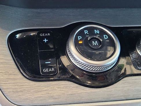 Used 2025 Ford Expedition Max Platinum AWD/4WD image 19