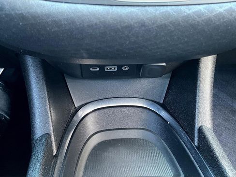 Used 2023 Chevrolet Malibu LT image 16