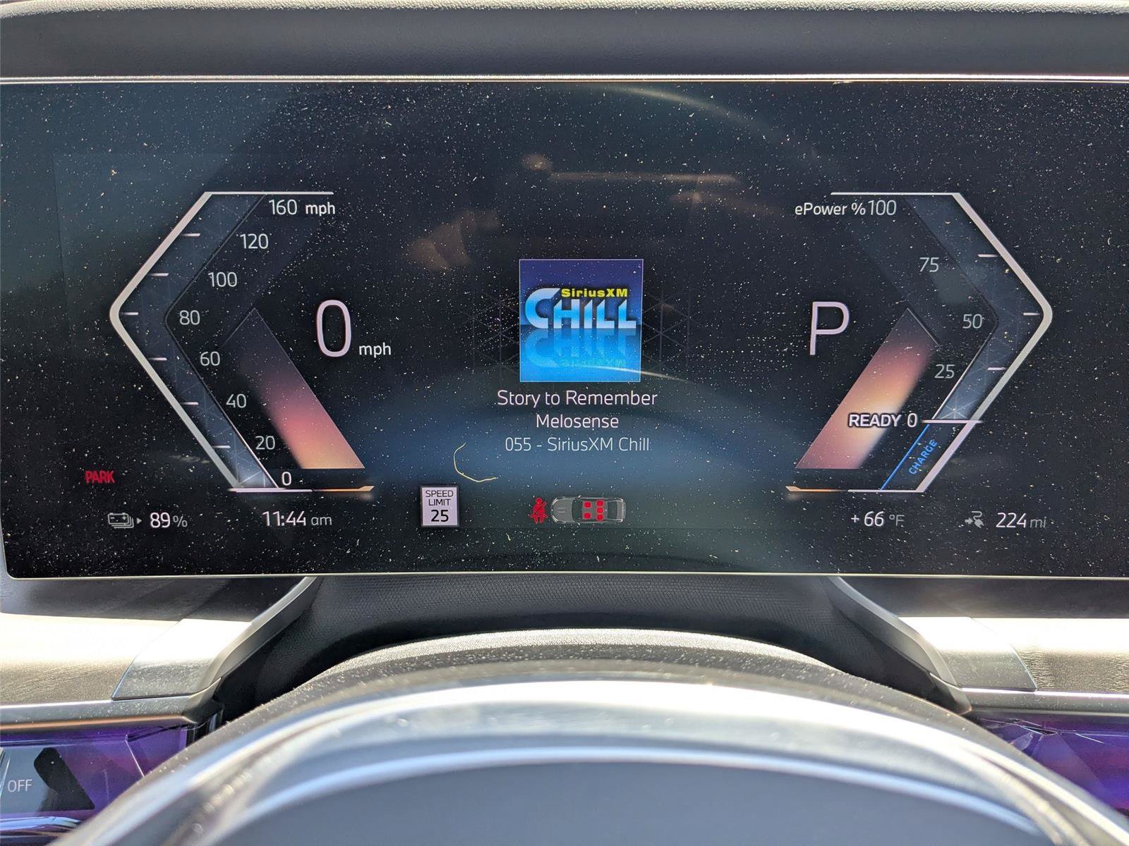 Used 2024 BMW i7 eDrive50 w/ Executive Package RWD image 13