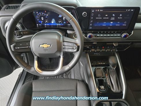 Used 2024 Chevrolet Colorado LT w/ LT Convenience Package II RWD image 17