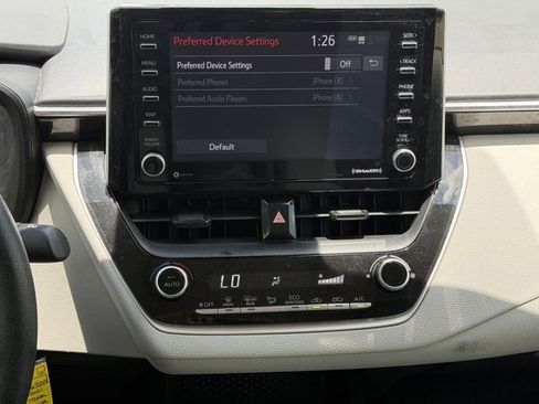 Used 2021 Toyota Corolla LE FWD image 17