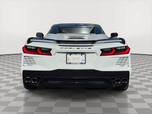 Used 2021 Chevrolet Corvette Stingray Premium Conv w/ Z51 Performance Package RWD image 6