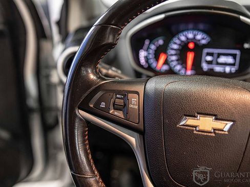 Used 2017 Chevrolet Sonic LT w/ Convenience Package image 23