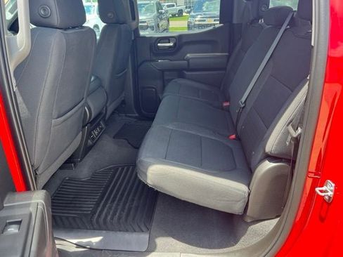 Used 2022 Chevrolet Silverado 1500 LT AWD/4WD image 14