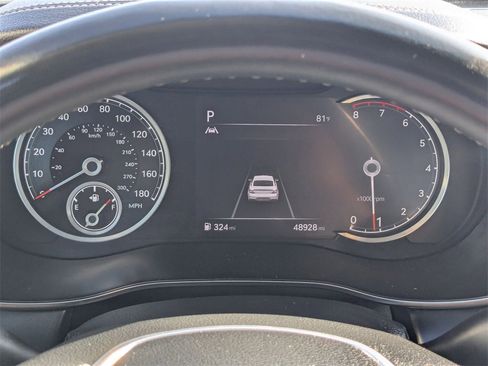 Used 2023 Genesis G70 2.0T image 18