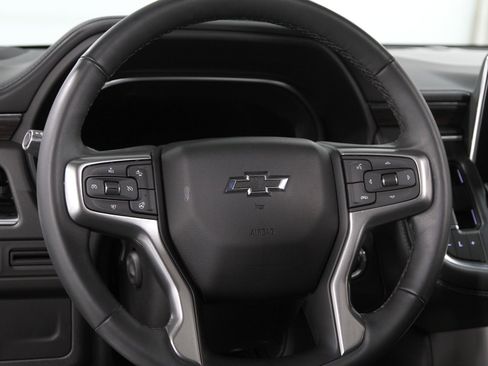 Certified 2023 Chevrolet Tahoe Z71 w/ Luxury Package image 8