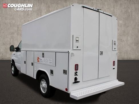 New 2026 Ford E-350 and Econoline 350 Super Duty w/ Power Equipment Group image 12