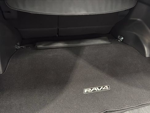 Used 2025 Toyota RAV4 XLE w/ Convenience Package AWD/4WD image 8