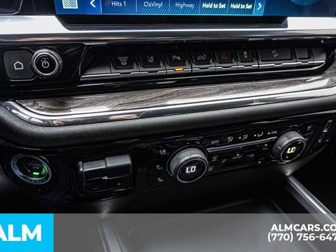 Used 2024 Chevrolet Silverado 2500 LTZ w/ LTZ Convenience Package image 44