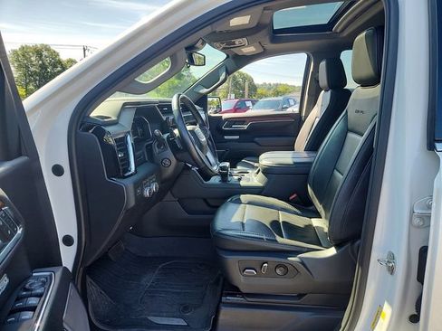 Used 2023 GMC Sierra 1500 Denali AWD/4WD image 16