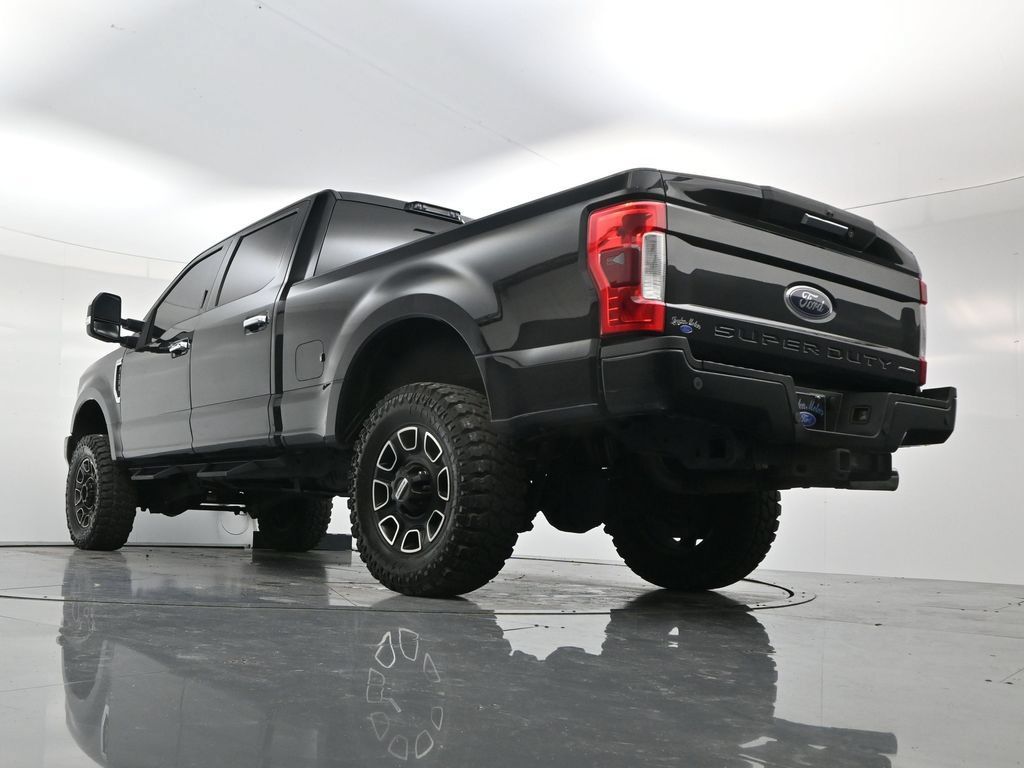 Used 2017 Ford F250 Lariat w/ Chrome Package AWD/4WD image 51
