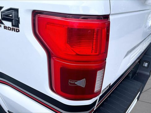 Used 2018 Ford F150 Lariat w/ Equipment Group 502A Luxury AWD/4WD image 27