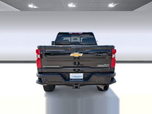 Certified 2022 Chevrolet Silverado 2500 High Country w/ Safety Package II AWD/4WD image 10
