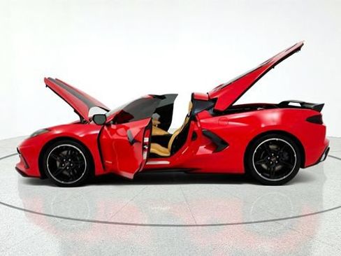 Used 2023 Chevrolet Corvette Stingray Premium Cpe w/ Z51 Performance Package RWD image 15