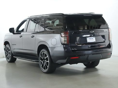 Used 2024 Chevrolet Suburban RST RWD image 42
