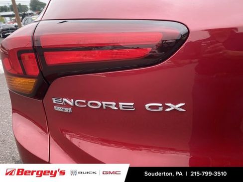 Used 2020 Buick Encore GX Select w/ Sport Touring Package AWD/4WD image 35
