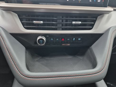 New 2026 Ford Explorer Active image 31