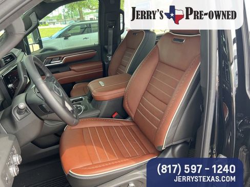 Used 2026 GMC Sierra 3500 Denali Ultimate AWD/4WD image 10