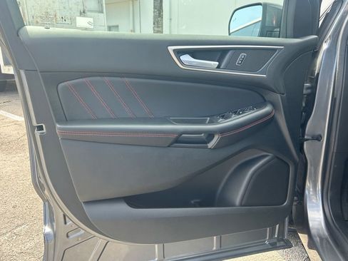 Used 2023 Ford Edge ST-Line w/ Cargo Accessory Package image 34