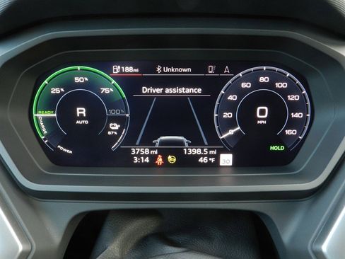 Used 2024 Audi Q4 e-tron Premium Plus w/ Premium Plus image 36