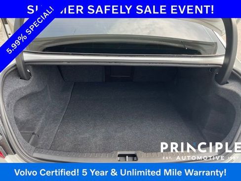 Certified 2025 Volvo S60 B5 Core AWD/4WD image 25