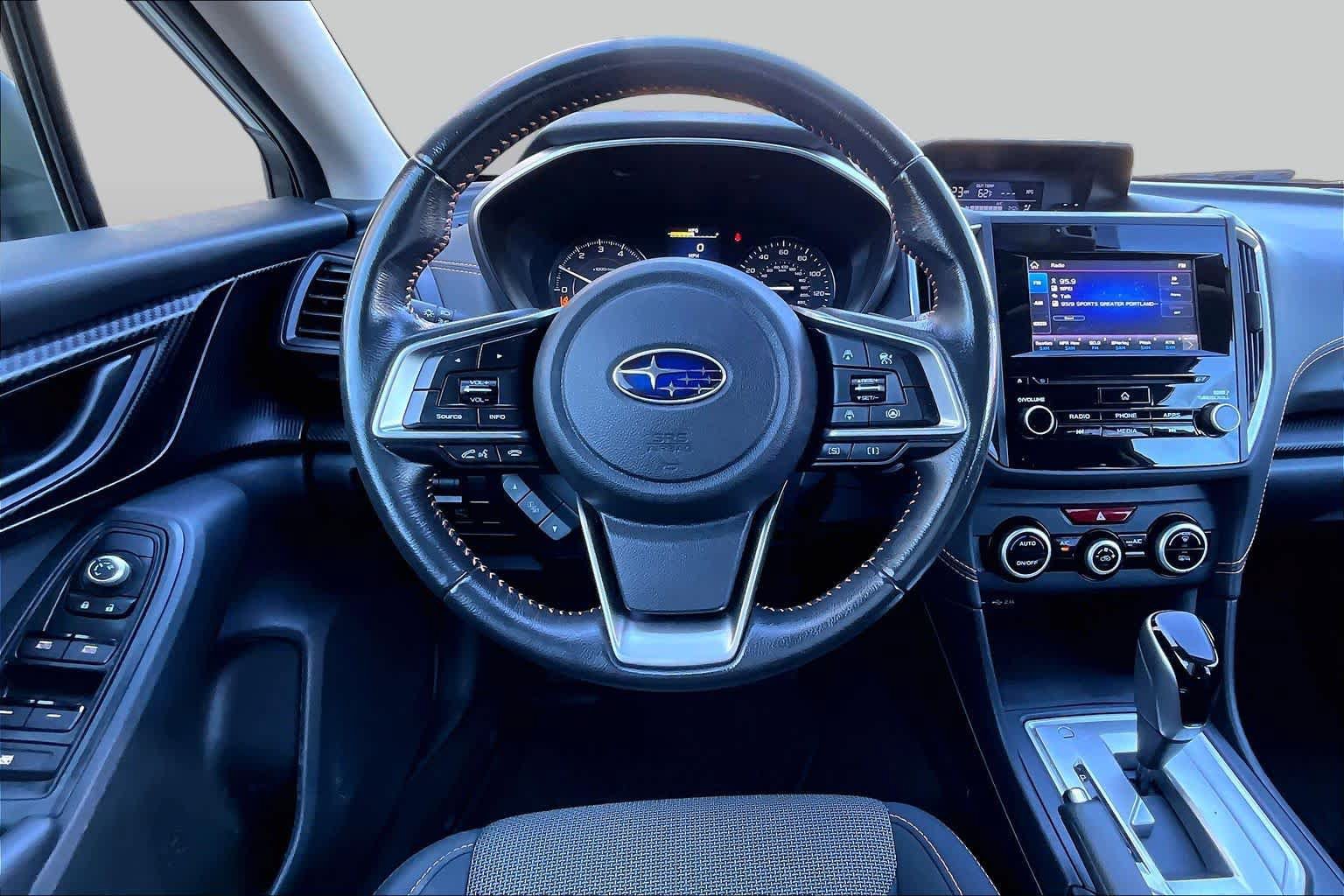 Used 2021 Subaru Crosstrek 2.0i Premium w/ Moonroof Package AWD/4WD image 6